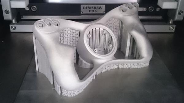 bloodhound-supersonic-car-steered-3d-printing-2
