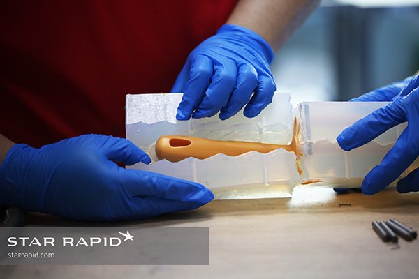 open mold handle with mark