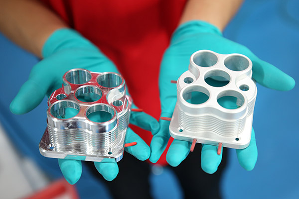 Sample of CNC milled and sandblasted surface finishes at Star Rapid