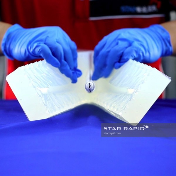 remove-master-mold-1